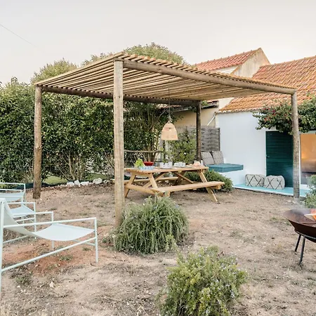 Hébergement de vacances Oceanview Retreat With Hot Tub Fire Pit And Bbq *