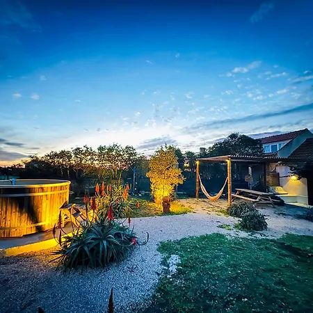 Holiday home Oceanview Retreat With Hot Tub Fire Pit And Bbq