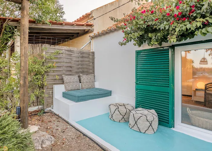 펜션 Oceanview Retreat With Hot Tub Fire Pit And Bbq Casais da Azoia